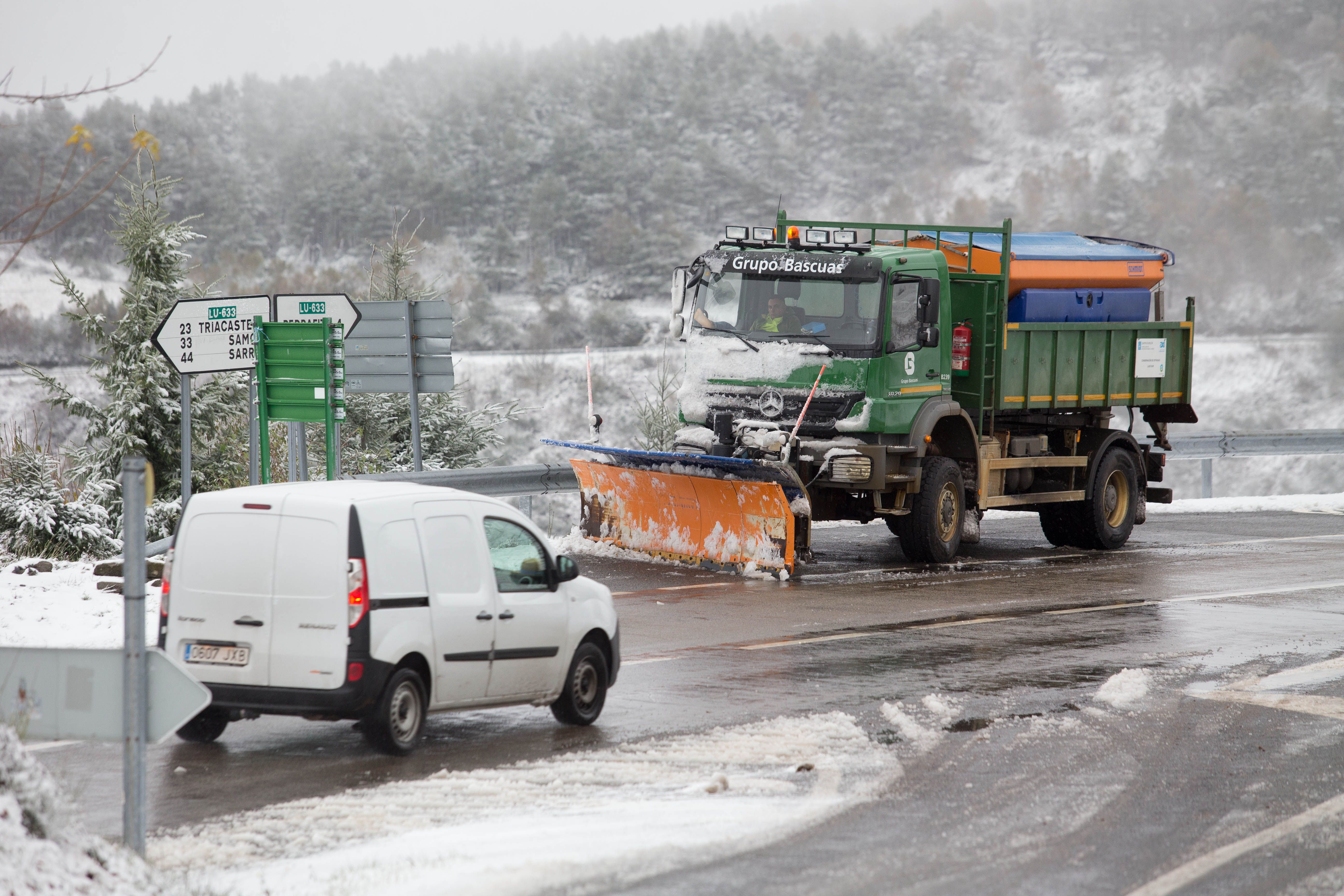 La Guardia Civil explica en un tuit los cuatro 'colores' de la nieve. Foto: EuropaPress 