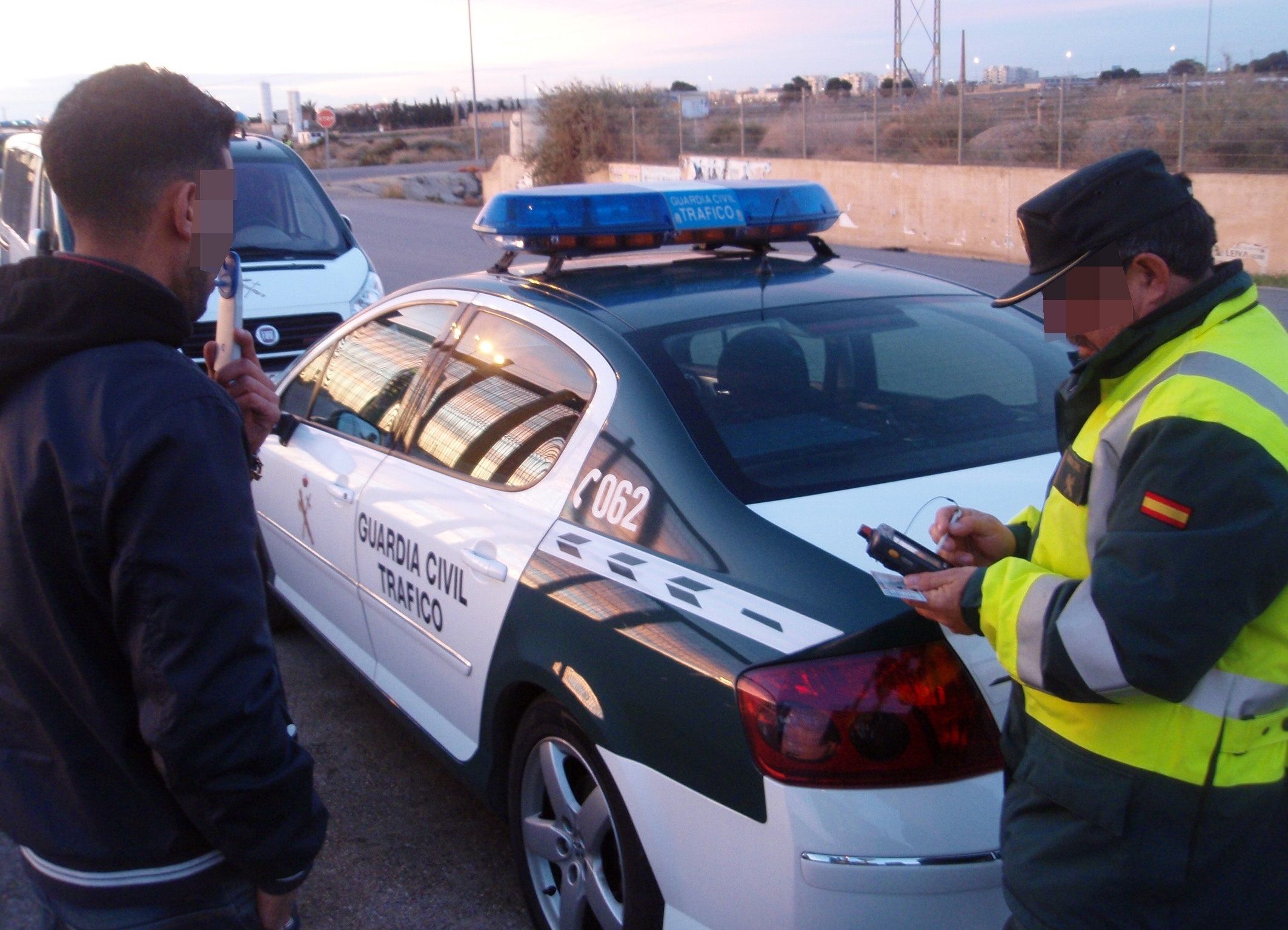 Control de alcoholemia de la Guardia Civil. Foto EuropaPress 