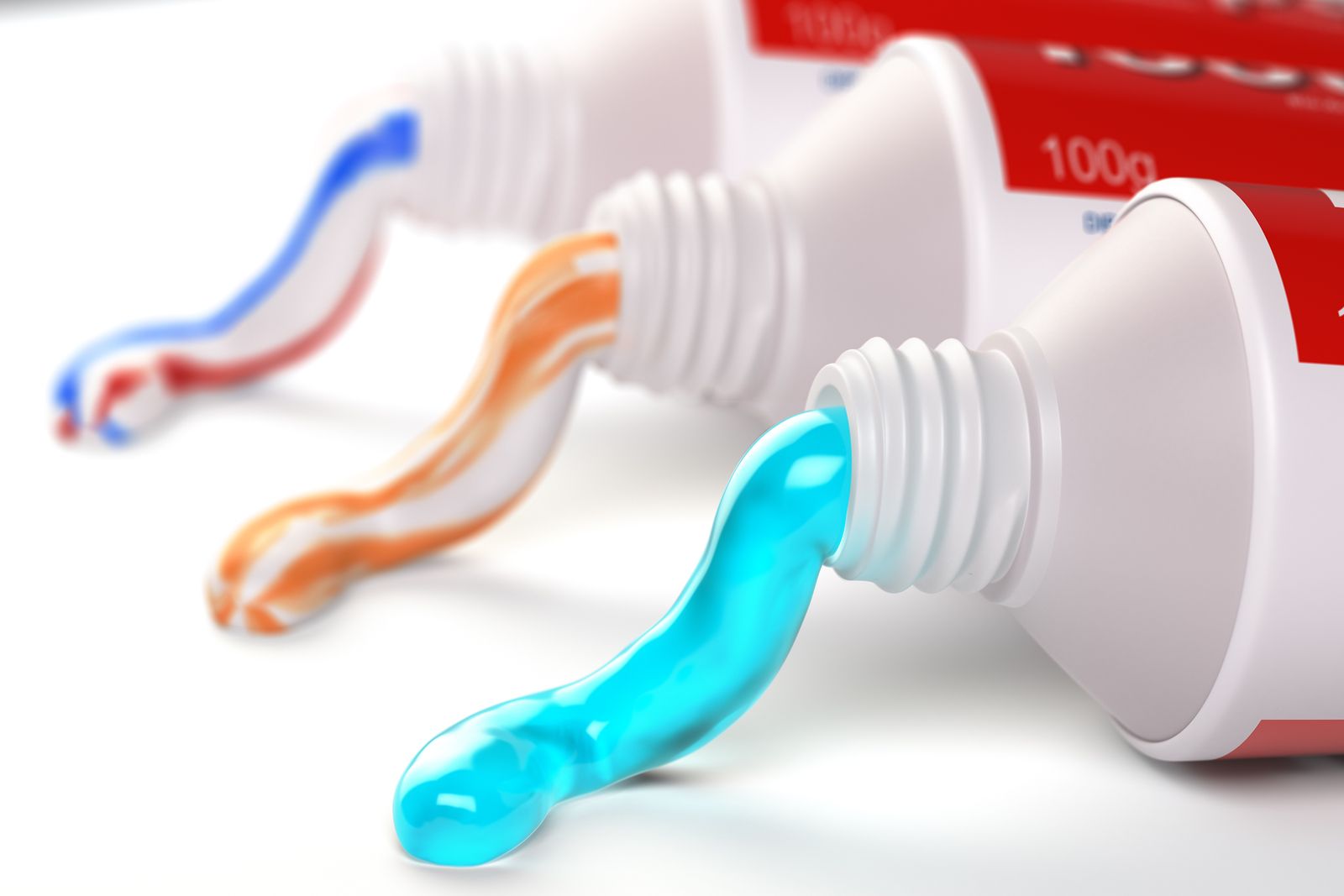 ¿Cuál es el mejor dentífrico para los dientes del adulto mayor?