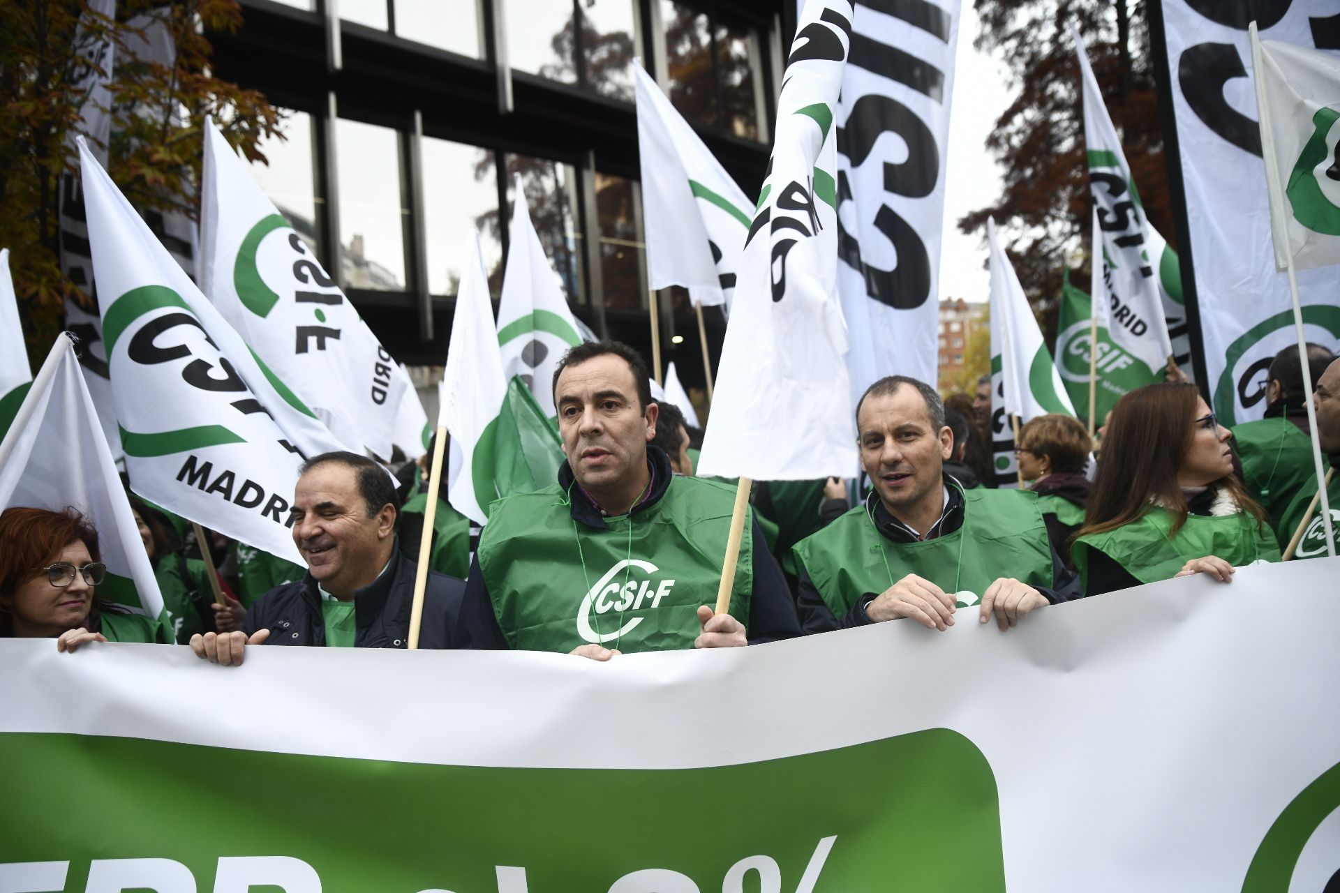 El Gobierno aprueba la subida salarial del 2% de los funcionarios