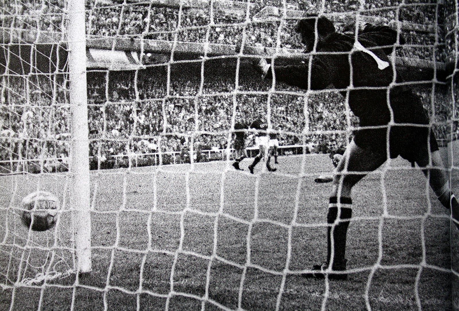 Lev Yashin en el gol de Marcelino ante la Unión Soviética en la Eurocopa de 1964 (Archivo RTVE)