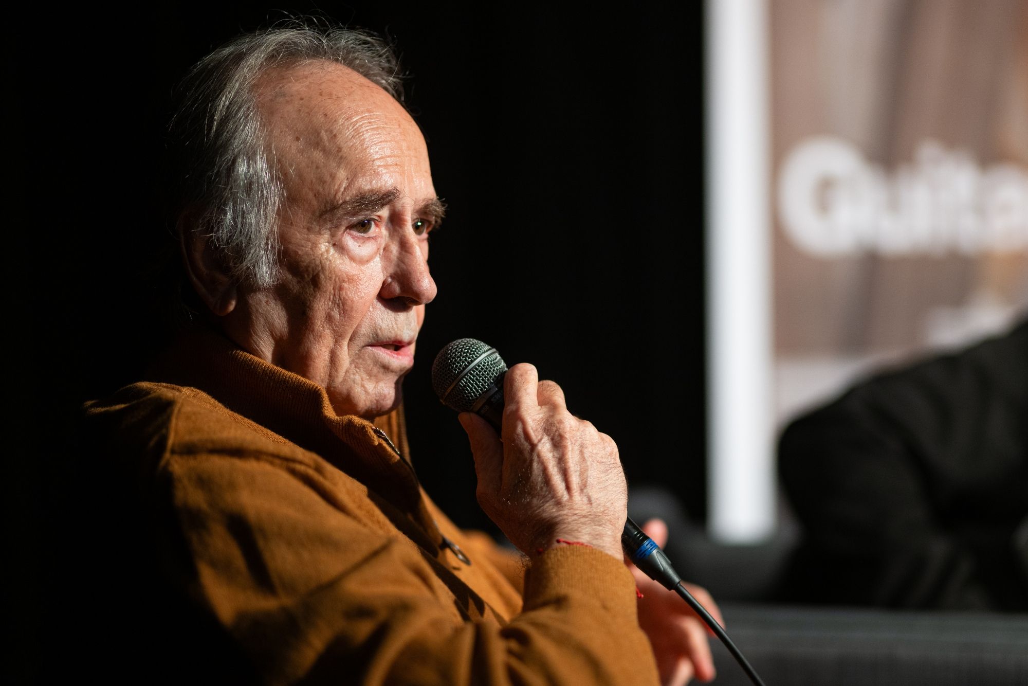 Joan Manuel Serrat pide no invisibilizar a los mayores: "Aún tenemos mucho que aportar" (Lorena Sopêna / Europa Press)