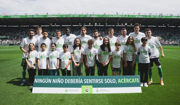 El Racing de Santander activa la iniciativa 'Niños abandonados' en los partidos en El Sardinero