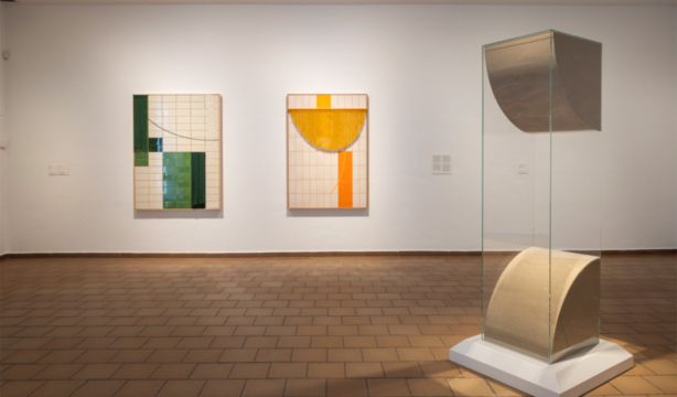 Salas de la exposición Estados cambiantes de la artista Kapwani Kiwanga, ganadora del premio Joan Miró 2025