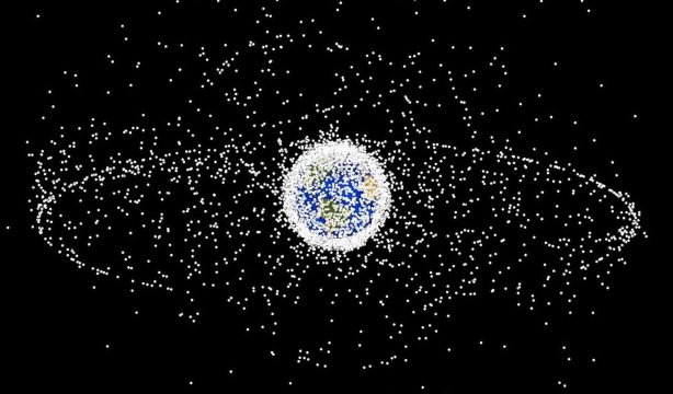Descubren cómo ayudar a detectar basura espacial para evitar que colisione con satélites