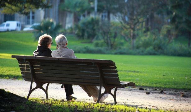 Viudas de parejas de hecho denuncian: "Estamos atrapadas en un limbo legal, sin derecho a pensión"