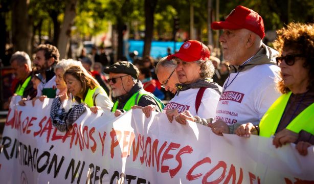 Asjubi40 endurece su lucha: logra más de 5.000 firmas en 2 días contra los recorte de pensión
