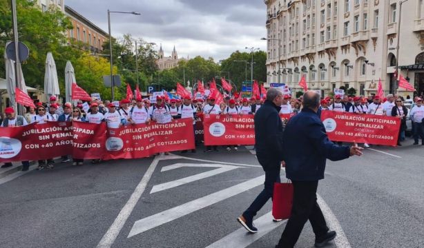 Artículo del Comité de Asjubi40: "¡Justicia o votos! Ofensiva total de Asjubi40 contra el Gobierno"