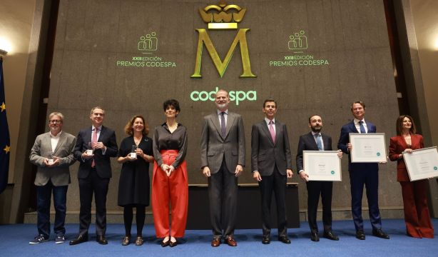 El Rey entrega los Premios CODESPA y apuesta por una acción social que genere "cambios duraderos"