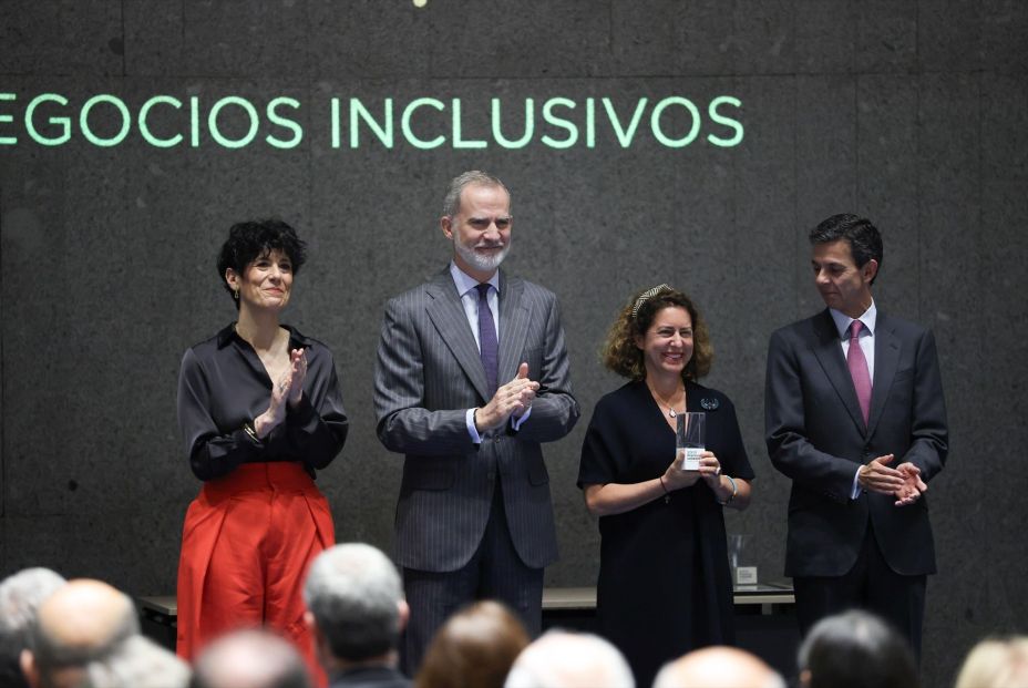 El Rey entrega los Premios CODESPA y apuesta por una acción social que genere "cambios duraderos"