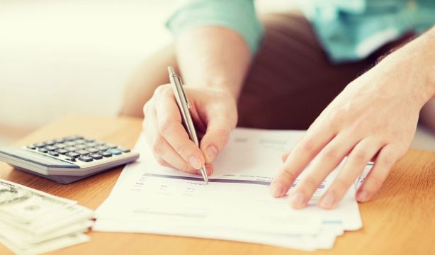 Los planes de pensiones individuales pierden fuelle: sale el doble de dinero del que entra
