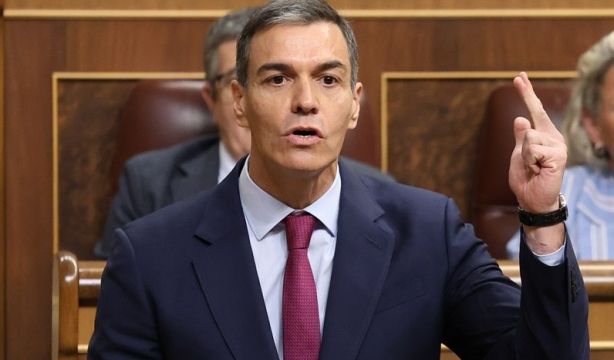 Sánchez: "Todo mi apoyo al presidente Zapatero"