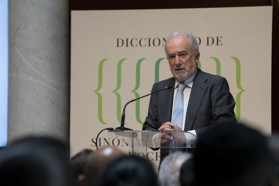 La RAE recoge por primera vez en un diccionario 255.000 sinónimos y 20.000 antónimos