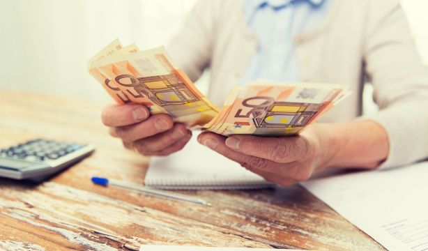 Estas son las ayudas que pueden complementar tu pensión de jubilación