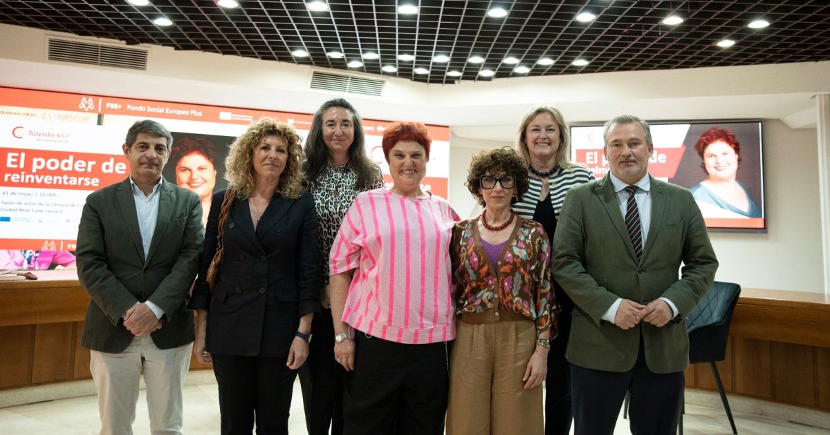 Teté Delgado y Cámara de Ciudad Real dan claves a los sénior para reinventarse: "Es una oportunidad" (Santiago García) Teté Delgado y Cámara de Ciudad Real dan claves a los sénior para reinventarse: "Es una oportunidad" (Santiago García)