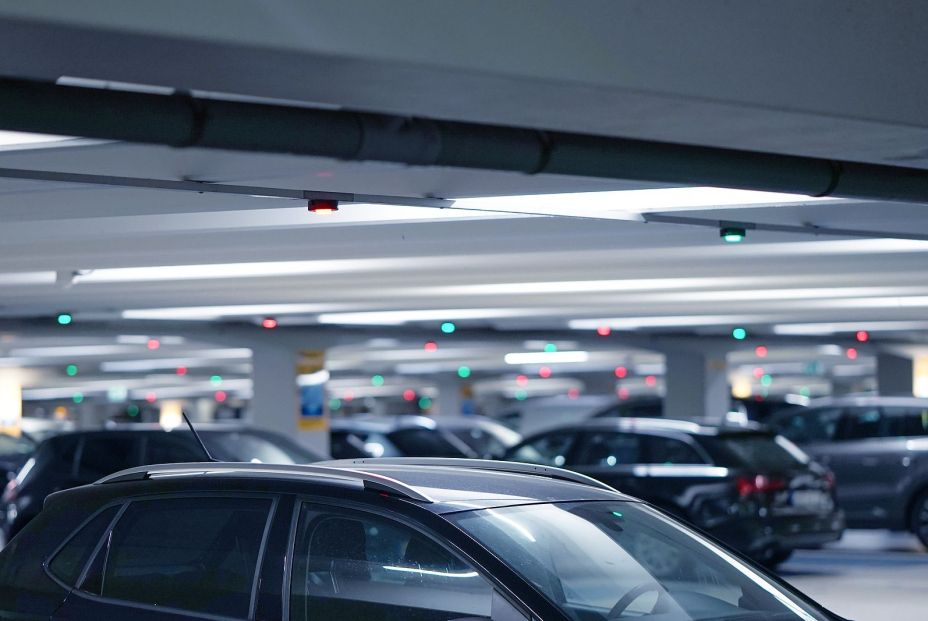 Parking cars without people Parking cars without people