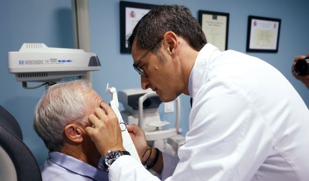El melanoma ocular puede crecer sin molestias: las revisiones rutinarias son clave / Fuente: EuropaPress