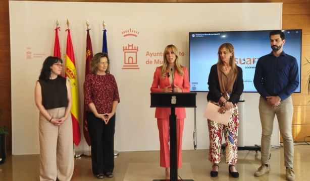 Murcia combatirá la soledad no deseada de las personas mayores desde sus hogares con 'Casal TV' (Ayuntamiento de Murcia)