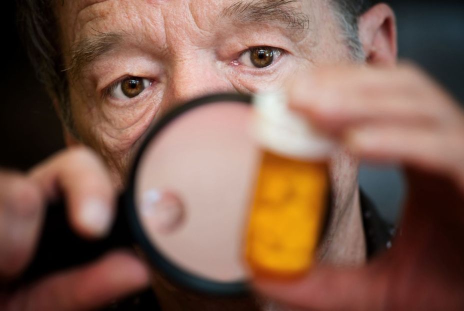 Los mayores exigen que se obligue a las farmacéuticas a probar los medicamentos en ellos