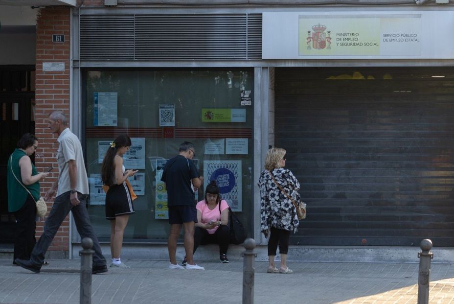 El drama de las mujeres en paro mayores de 45: desempleo crónico o trabajos precarios mal pagados