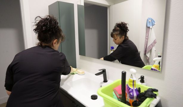 Guía para dar de alta a una empleada del hogar en la Seguridad Social / Fuente: EuropaPress