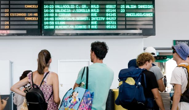 OCU denuncia que la mitad de los pasajeros de tren sufre retrasos frecuentes