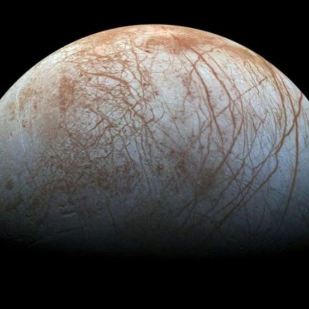 Océano Europa, luna de 3.130 km de diámetro perteneciente a Júpiter (NASA)