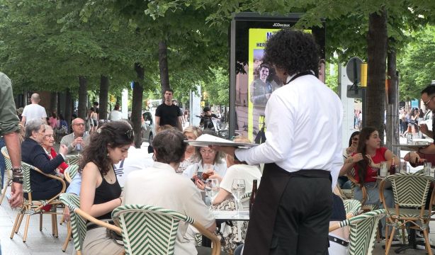 España gana 232.000 empleos en mayo y el número de ocupados supera la barrera de los 22,3 millones