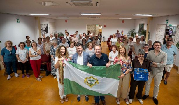 Una innovadora iniciativa llevará a usuarios de centros de mayores a recorrer el Camino de Santiago (Ayuntamiento de Mairena del Aljarafe)