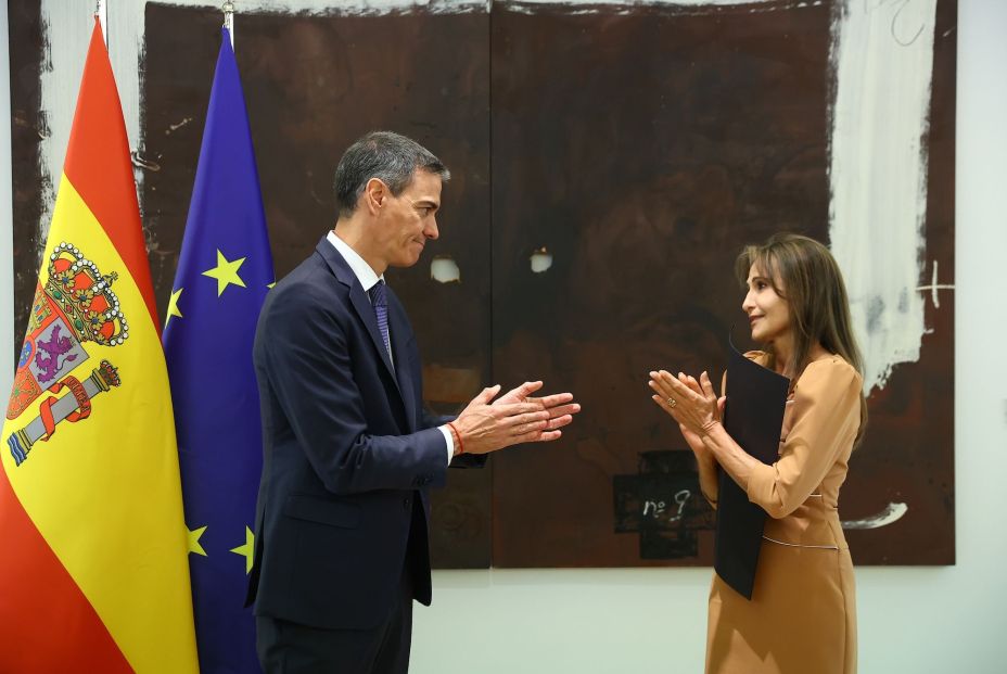Gran Cruz de la Orden del Mérito Civil Gran Cruz de la Orden del Mérito Civil