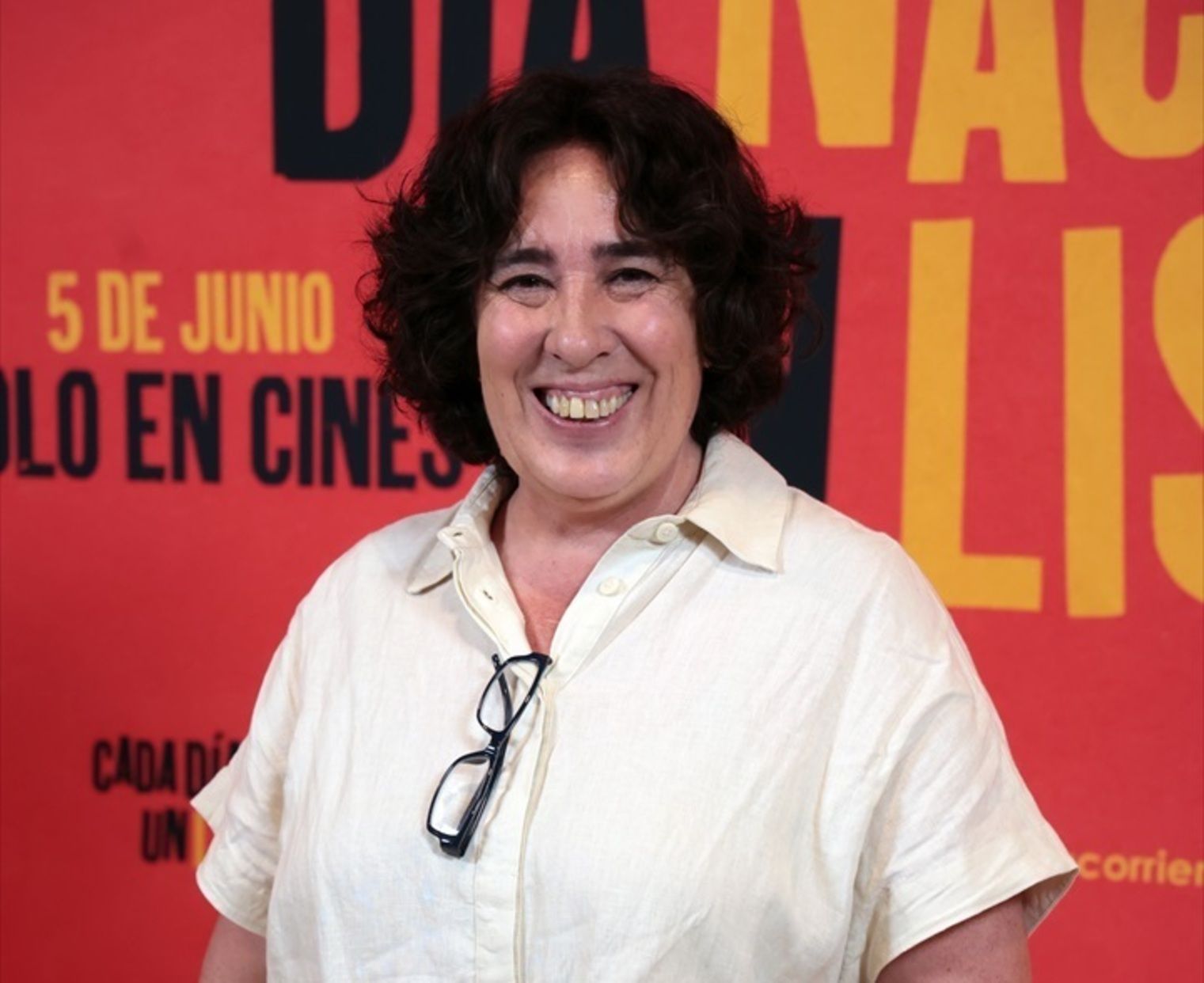 Arantxa Echevarría vuelve con 'Cada día nace un listo': "Estamos en una sociedad política absurda"