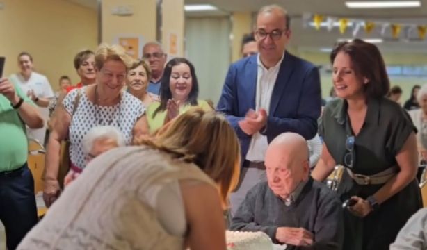 Jesús Redondo, el hombre más longevo de España, sigue sumando años y celebra su 111 cumpleaños (Redes Sociales: Ayuntamiento de Cáceres)