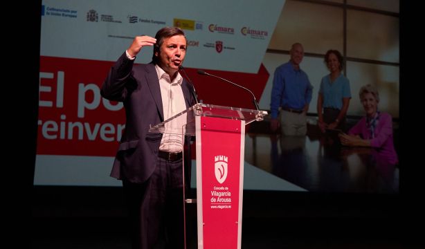 Francisco Valle: "El éxito de esta sociedad somos todos, los jóvenes y los sénior"