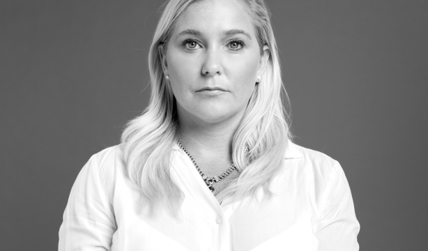 Amy Wallace publica las memorias póstumas de Virginia Giuffre, voz contra Epstein