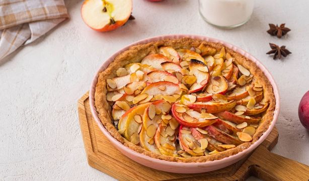 Receta de Angelita Alfaro: Tarta de manzana antigua / Fuente: BigStock