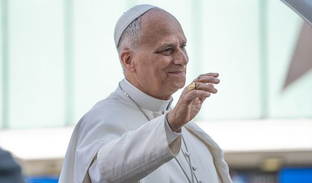 La visita del Papa dispara la venta de libros religiosos en la Feria del Libro de Madrid
