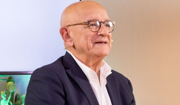 El doctor José Viña desmonta mitos sobre la longevidad: "Cuidarse es un acto altruista, no egoísta"