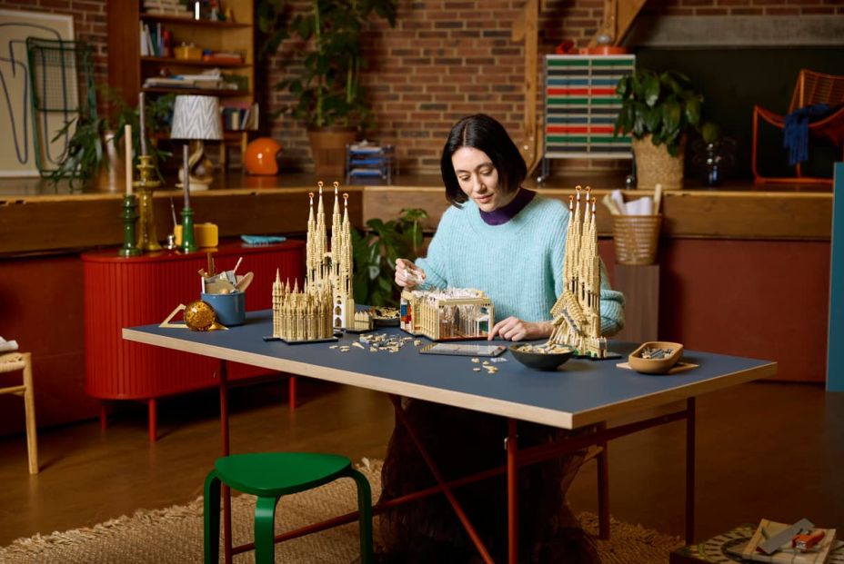 La Sagrada Familia de Gaudí, en 12.000 piezas de Lego La Sagrada Familia de Gaudí, en 12.000 piezas de Lego