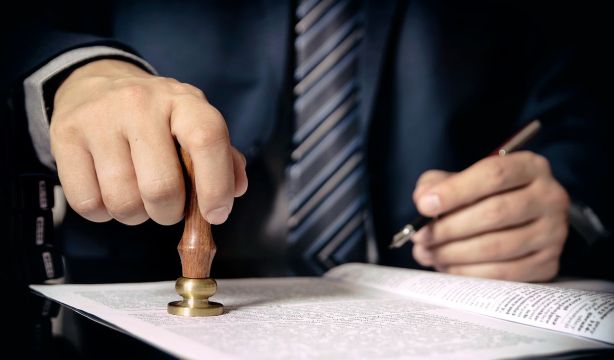 Ni en el notario ni al repartir bienes cuándo empieza realmente una herencia
