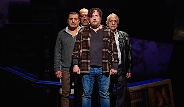 El drama del paro sénior se sube a las tablas con la adaptación teatral de 'Los lunes al sol'