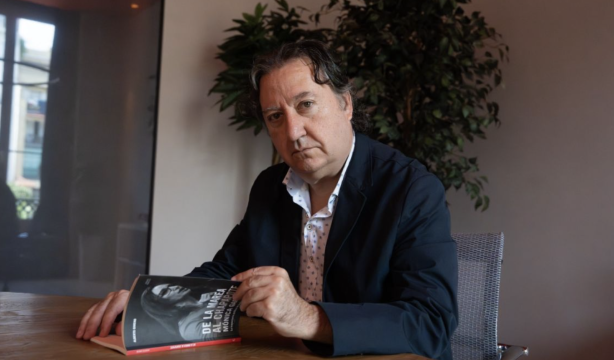 Un nuevo libro analiza la gestión de la ministra de Sanidad, Mónica García