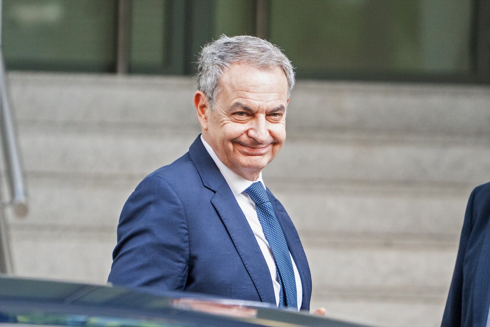 Zapatero niega todo ante el juez, que no impone ninguna medida cautelar Zapatero niega todo ante el juez, que no impone ninguna medida cautelar