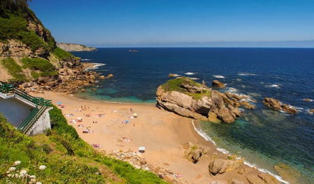 Las playas más espectaculares de Asturias: un recorrido por la costa