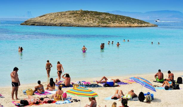 Estas son las 10 candidatas a mejor playa de España en 2026