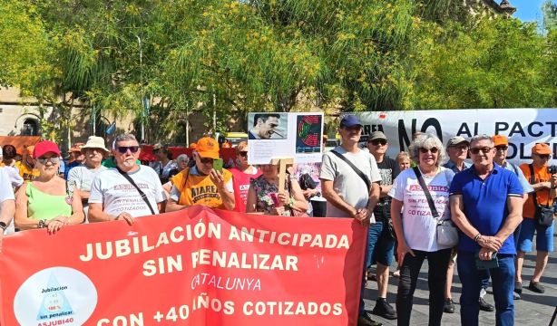 Jubilados anticipados denuncian su "maltrato" y ponen de ejemplo a Francia, que premia cotizar