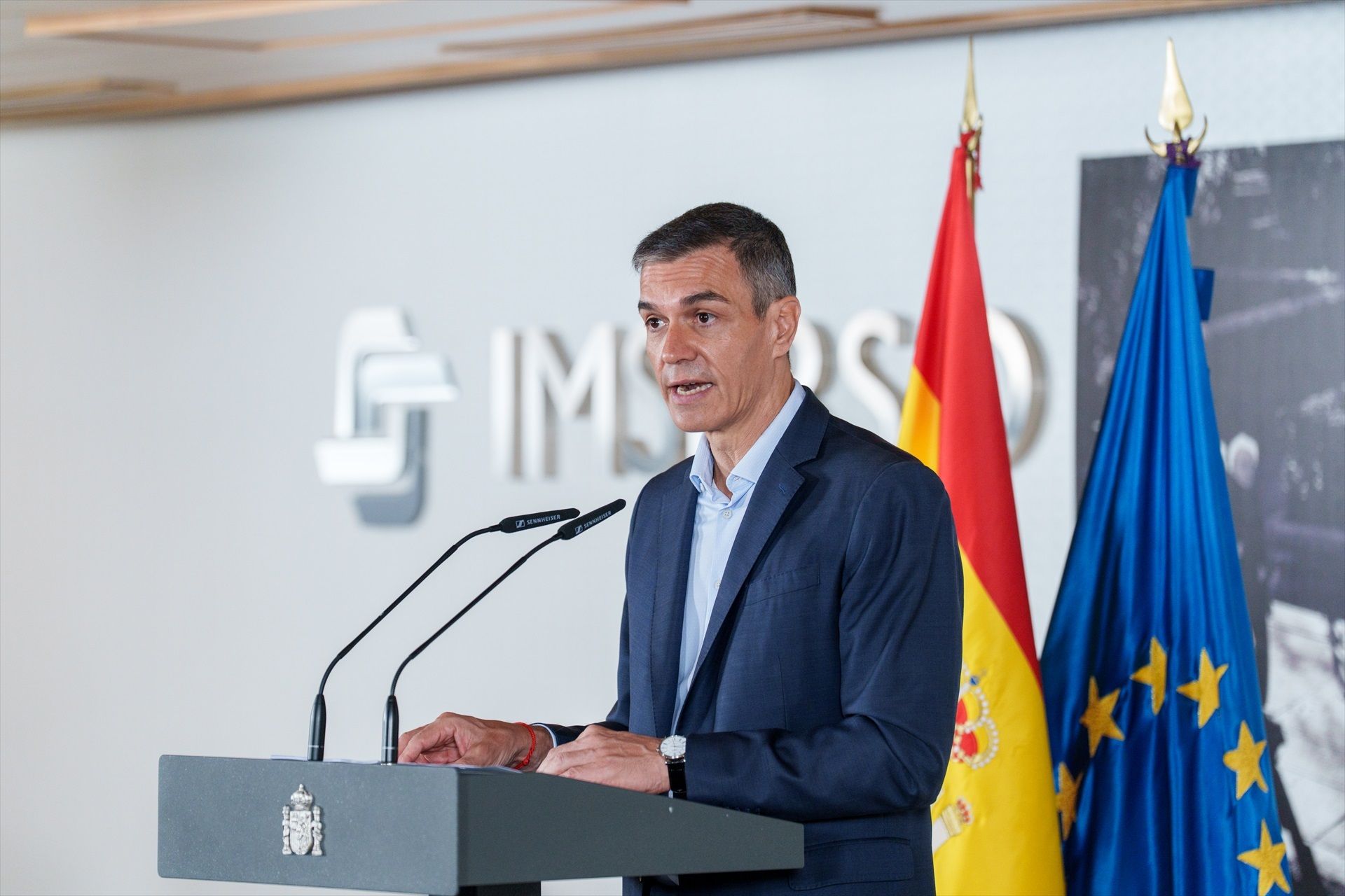 Sánchez anuncia en pleno escándalo político que el Gobierno cubrirá el 50% de la dependencia Sánchez anuncia en pleno escándalo político que el Gobierno cubrirá el 50% de la dependencia