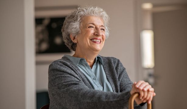 co mo adaptar tu casa para acoger a personas mayores foto bigstock 2