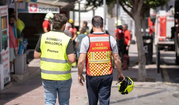 Desalojan por un incendio una residencia de mayores de Inca (Mallorca)