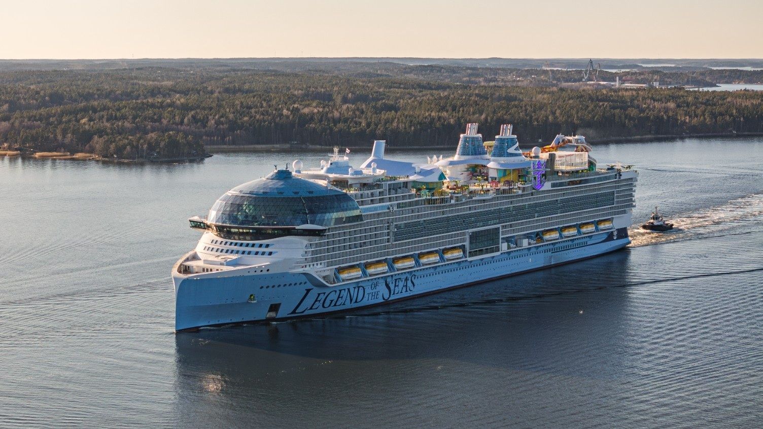 El crucero con el parque acuático más grande del mundo y piscina suspendida llega a España El crucero con el parque acuático más grande del mundo y piscina suspendida llega a España