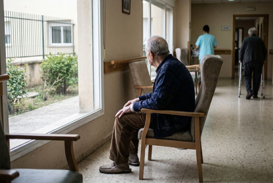 Mayores internados contra su voluntad en residencias: exigen cambiar la ley para evitar estos casos (Fuente: Gemini. Generada con IA) Mayores internados contra su voluntad en residencias: exigen cambiar la ley para evitar estos casos (Fuente: Gemini. Generada con IA)